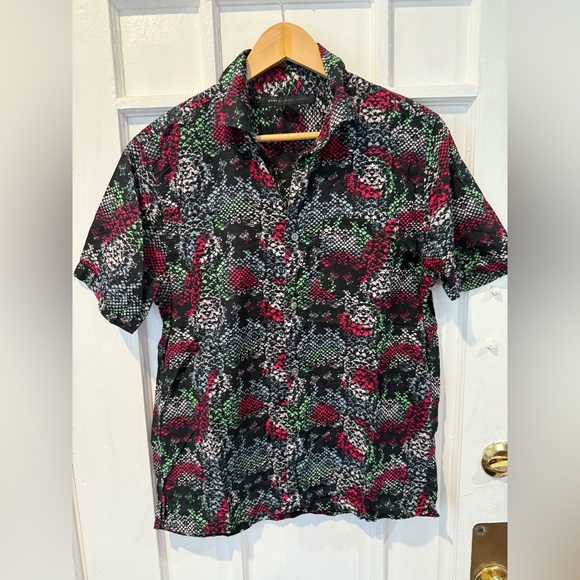 Marc By Marc Jacobs Black and Red Patterned Shirt - Picture 1 of 3